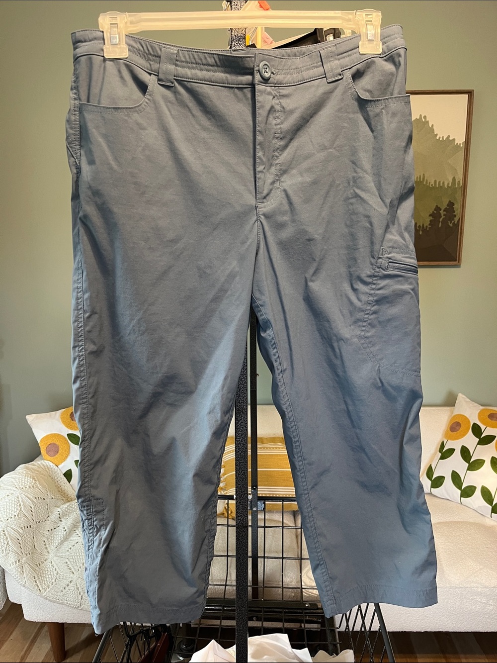 Eddie Bauer Women's Slate Blue Capris